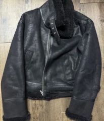 未使用に近いLOVELESSリバーシブル黒 B3フェイクムートン×ボア 