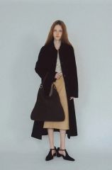 TOUT Y EST トゥティエ コキー バッグ 百々千晴 shishikui - メルカリ