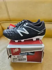 ニューバランス サッカーシューズ 255