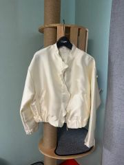 clore＋】Airy Soft-Sheer Blouson ホワイト - メルカリ