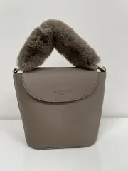 ファー クロスバック LIMITED EDITION PARIS