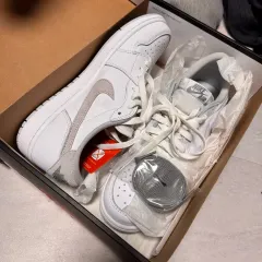 ジョーダン 1 ロー ニュートラル グレー