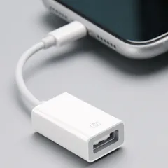 USB3.0 変換アダプター USB A メス - Lightnting オス 変換コネクター OTG 双方向 高速 転送データ プラグアンドプレイ ホワイト アイフォン対応 （iOS 11および以上のシステム） 互換キーボード マウス デジタルカメラなど