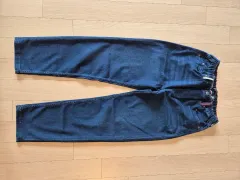 トミーヒルフィガー デニム(新品)