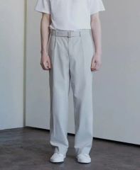JUHA 2TUCK WIDE EASY PANTS 常田大希愛用ブランド - メルカリ