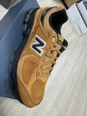 ニューバランス2002