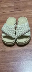ナイキジョーダンスリッパのサムネイル