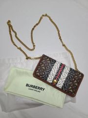 希少✨️プラダ 長財布 折り財布 カイエ ベルベット チェーン 