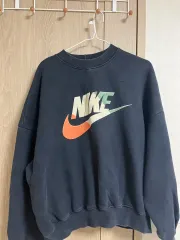 レア NIKE ヴィンテージ トップス