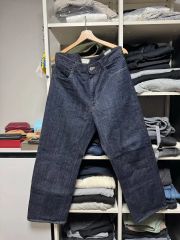 Carhartt ダークデニム ワイドレッグパンツ未使用 - メルカリ