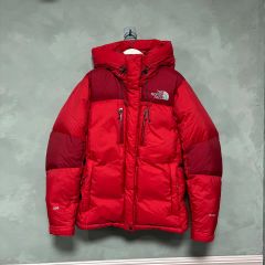 海外限定】 ノースフェイス レッド マウンテンダウン レディース 90L 