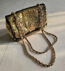 J•ESTINA チェーンバック中古ブラックゴールドスパンコール 韓国 