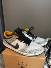 275 NIKE SB ダンク ロー プロ エレクトリック FANTOM アンド ブラック