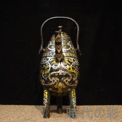 甲斐武田家伝来】◇『武田菱 割菱紋入螺鈿細工舌長鐙』◇検）武田信玄