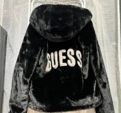 GUESS エコファー フード ジャケット ブラックのサムネイル