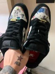 280 NIKE シュプリーム SBダンク ロー QS ラメルジ ブラック