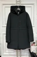 アンダーアーマー ダックダウン (正規品)のサムネイル