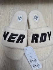 新品) ノルディ スリッパ (Nerrdy)のサムネイル