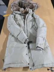 み*ん様 高市早苗着用L.L.Bean マウンテンクラシック ダウンコート S