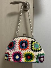 幾何学模様ビーズ刺繍クラッチバッグ - メルカリ