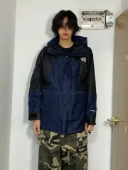 THE NORTH FACE サミット GORE-TEX(ゴアテックス) ネイビー ウィンドブレーカー M