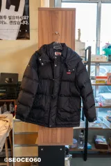 キッズ リーバイス グースダウン 140サイズのサムネイル