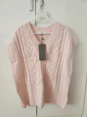 ニットベスト