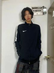 aespa カリナ着用】NIKE ウィンドランナー ニット ジャケット M - メルカリ
