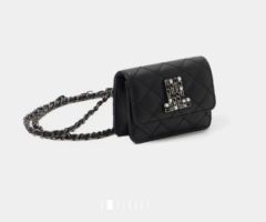 リウ Enamel quilting phone bag 専用袋付き - メルカリ