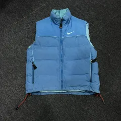 ナイキ ACG ダウンベストのサムネイル