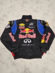 Red Bull INFINITI ジャケット 2万→11200 最終値下げ - メルカリ