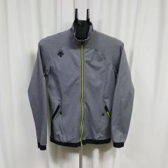 DESCENTE 蛍光イエロージャケットとグレーパンツ×2 計3点 - メルカリ