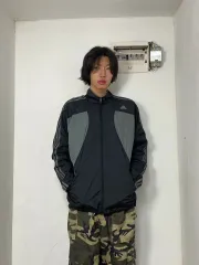 アディダス ブラック グレー バイカラー ウィンドブレーカー L