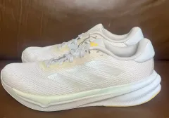 アディダス SUPERNOVA STRIDE ランニング 新品