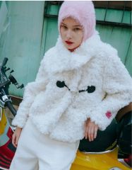 新品・韓国限定☆スパオ SPAO L ハローキティ サンリオ フリース