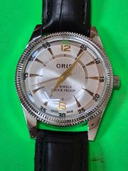 とことこ様専用 ORIS 自動巻き時計 シルバー曜日表示 - メルカリ