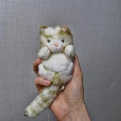 ナカジマ　NAKAJIMA HEART&HEART ネコ　ぬいぐるみ　中古品 レトロ NAKAJIMA Heart&Heart 猫 ぬいぐるみ 中古品 - メルカリ