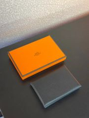 即日発送 HERMES 新品未使用 グリパンタン カルヴィデュオ - メルカリ