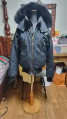 MOOSE KNUCKLES ムースナックルズ ダウンのサムネイル