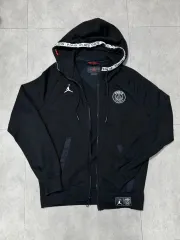 ジョーダン x Paris Saint-Germain(パリ サンジェルマン) ブラック フーディジップアップ Mのサムネイル