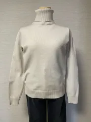 新品ベーシック タートルネック ニット
