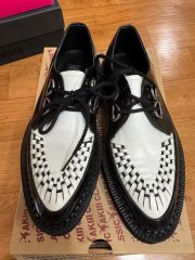 VALENTINO ヴァレンティノ 23AW ロックスタッズクリーパー - メルカリ