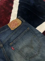 32 リーバイス501 デニムパンツ