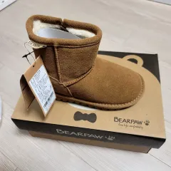 ベアパウ 赤ちゃんブーツ
