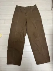 アディダス