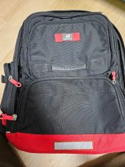 SALE】Burberry バーバリー赤ナイロンリュック 新品タグ付き - メルカリ