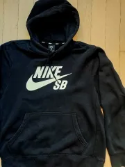 NIKE SB 裏起毛パーカー Lサイズ