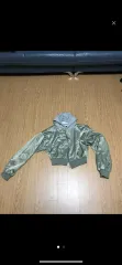 クロップド MA-1ジャケット