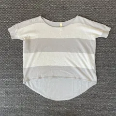 グレー ストライプ グリッター アクリル 半袖 ニット