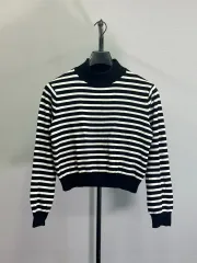 ZARA ストライプ クロップド タートルネック ニット